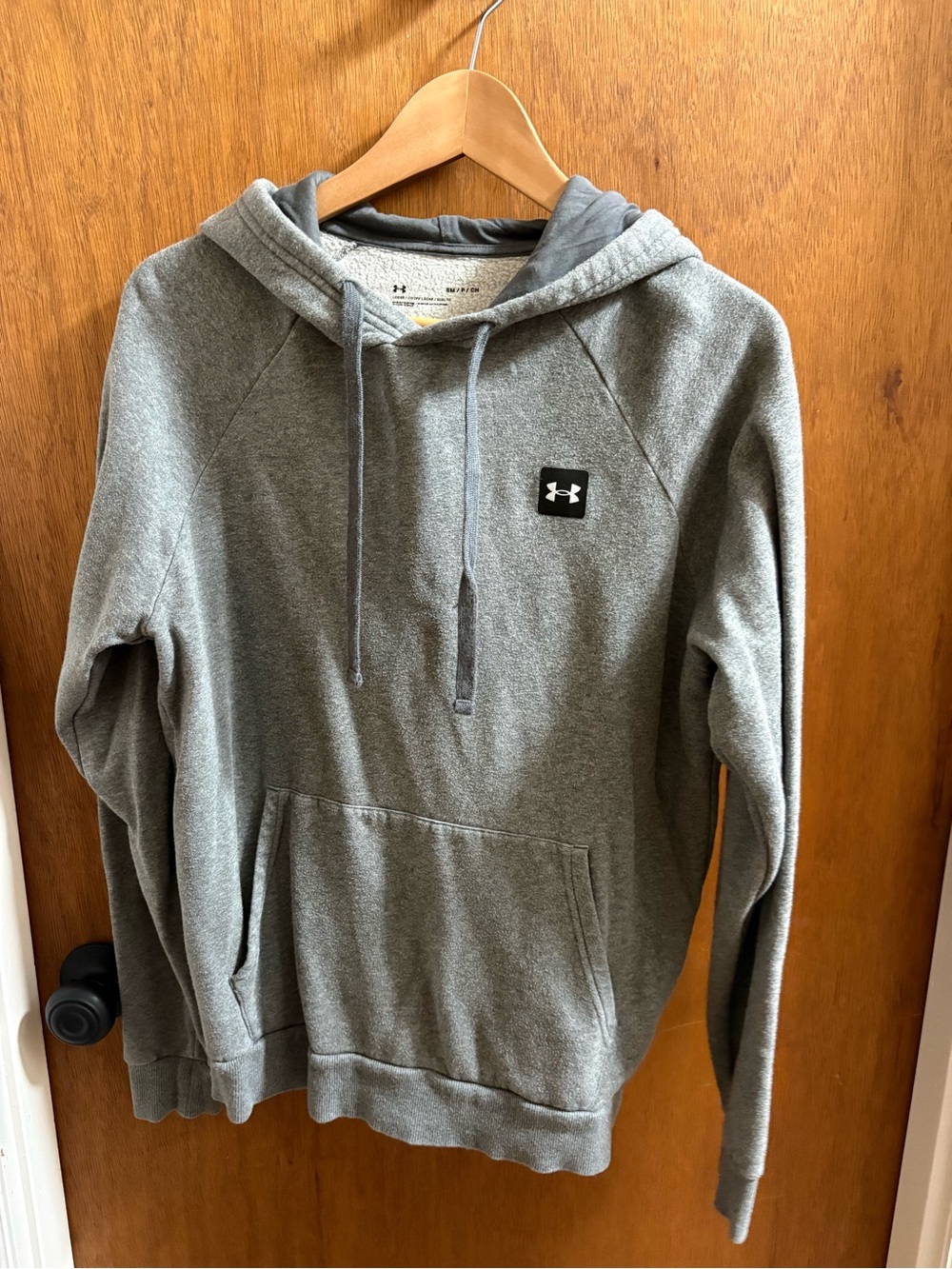Under Armour Men’s Gray Hooded Sweatshirt